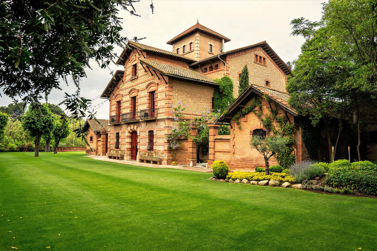 Masia Can Magí jardín